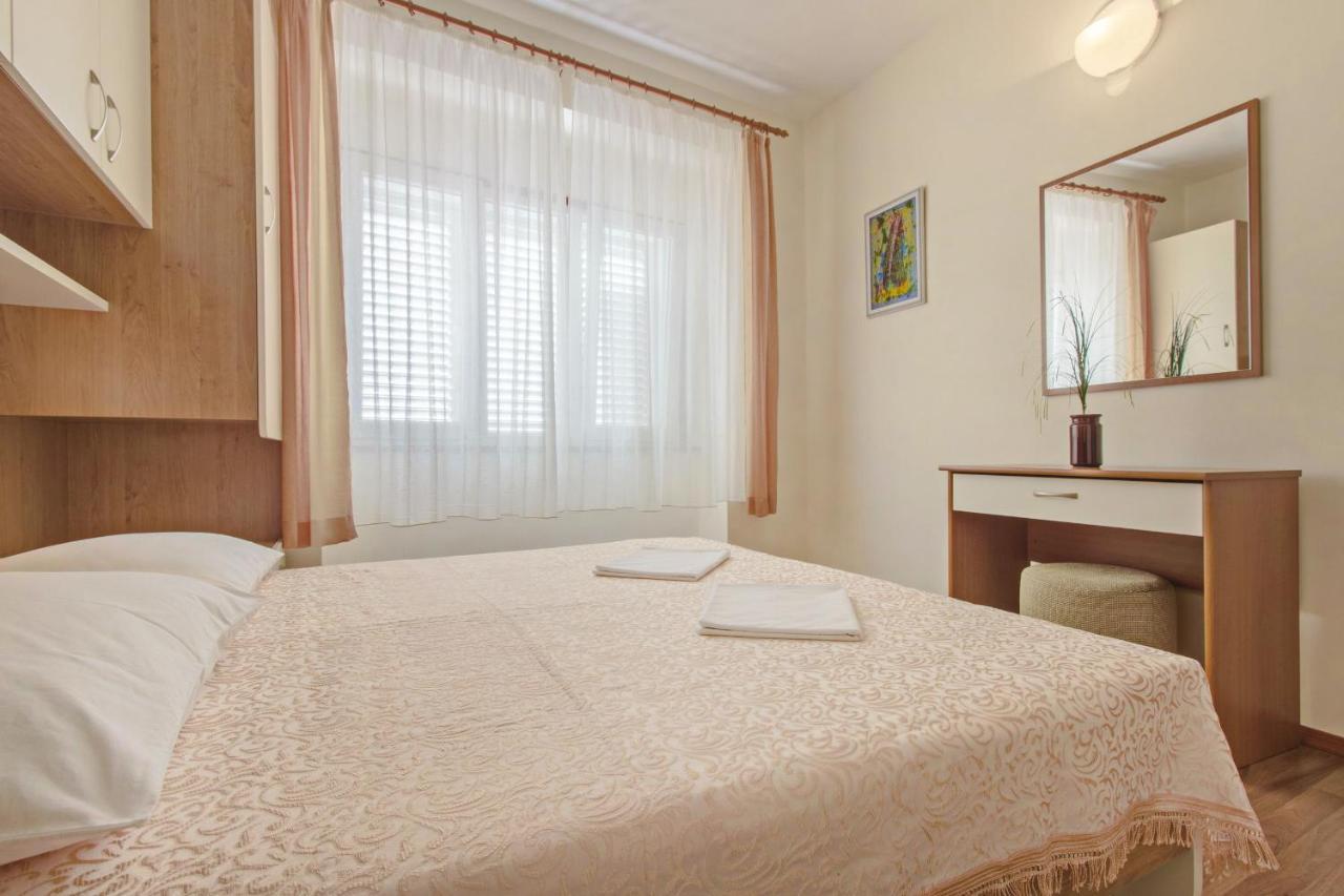 Apartments Konta City Center Vodice Exterior photo